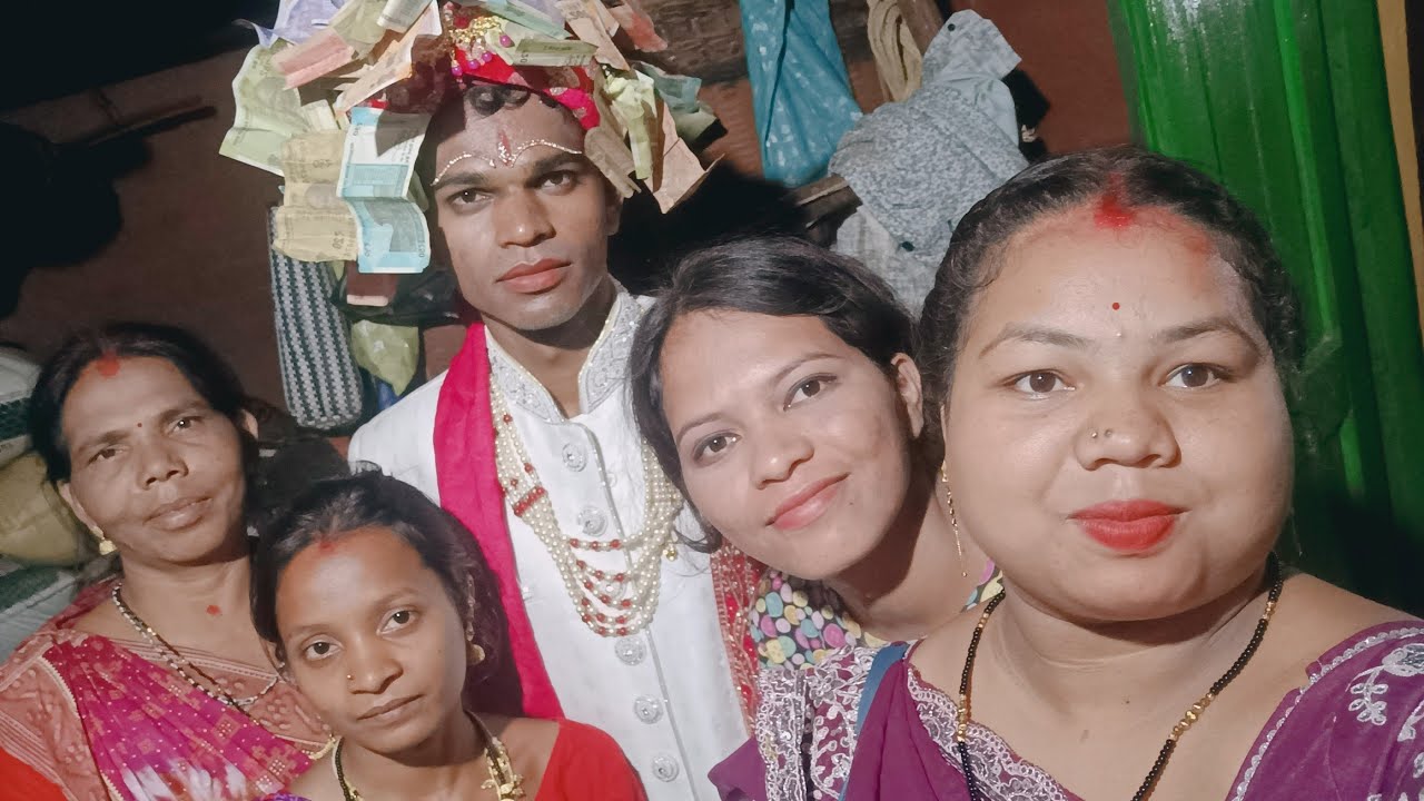 First time ବରଯାତ୍ରୀ ରେ ନାଚିଲି 💃💃
