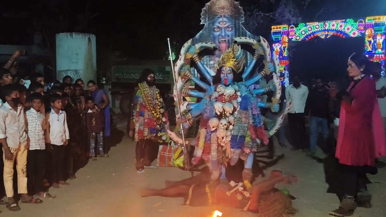 మునుపెన్నడుజరగని విధంగా సాంస్కృతిక కార్యక్రమాలు