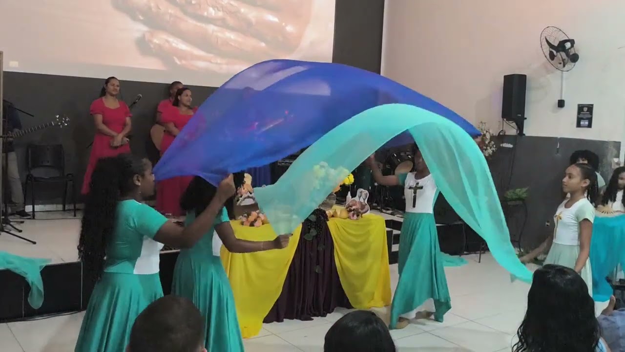 Coreografia Manancial, ministério Jardim fechado 