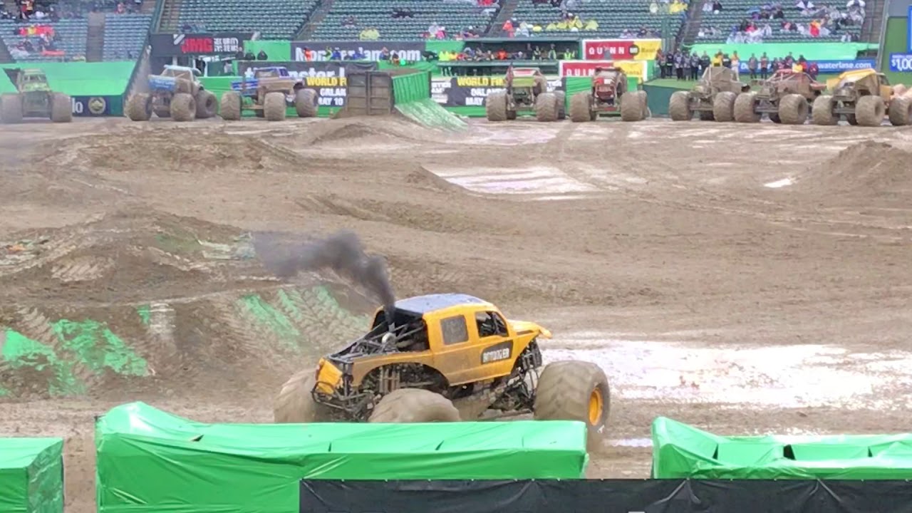 Monster Jam Anaheim Feb 10: Brodozer’s turn in the pouring rain... MUDBOWL FTW!