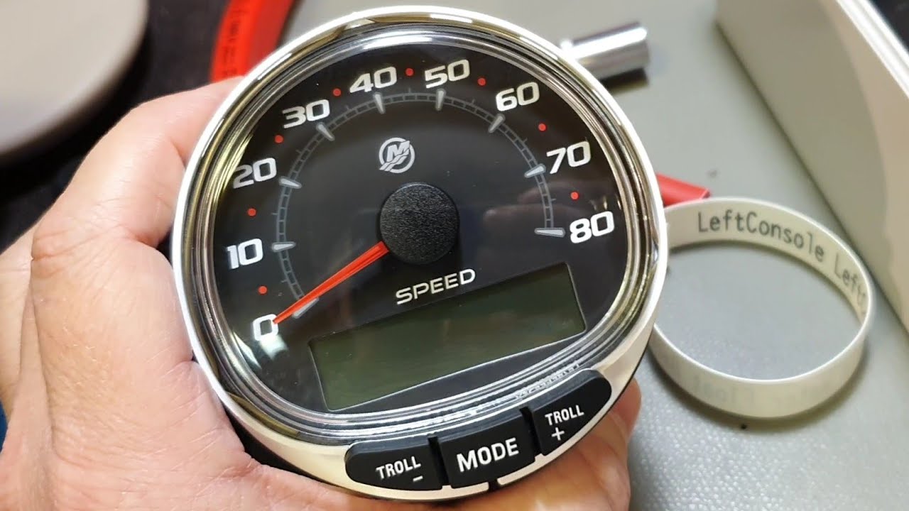 Как читать GPS  скорость на спидометре Mercury?