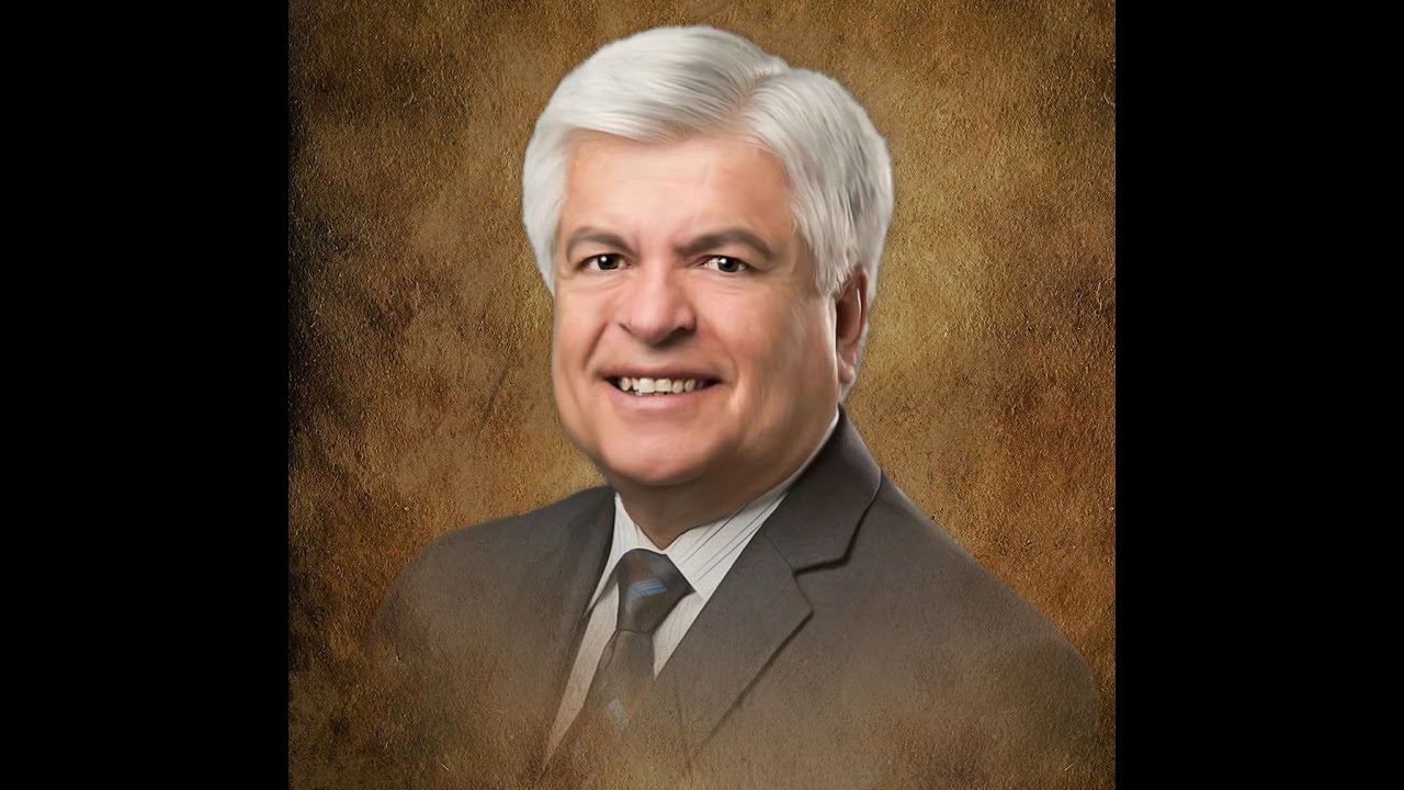 Making a Memorial Portrait for a Funeral Service