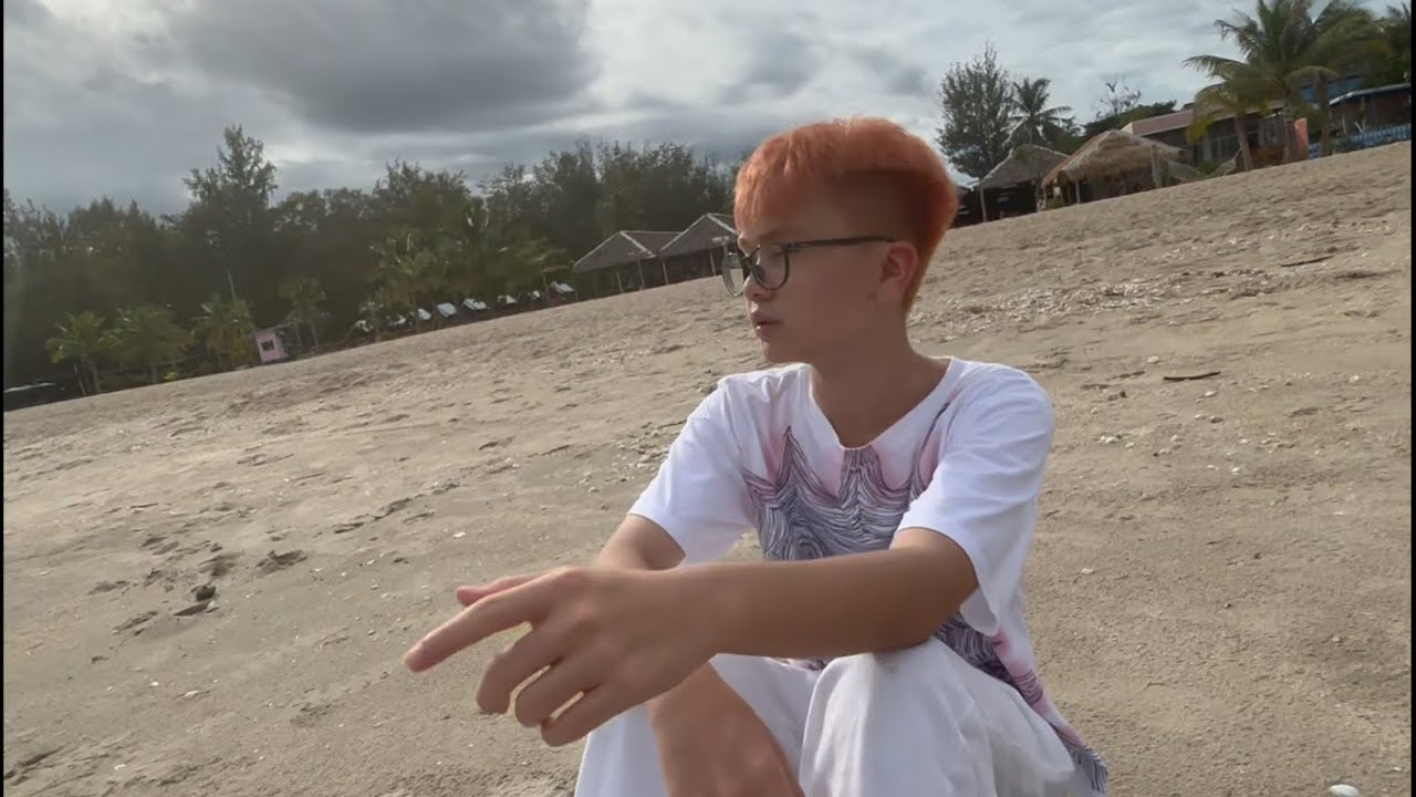 JiFuji - หน้าคุ้นๆ (Official Video)