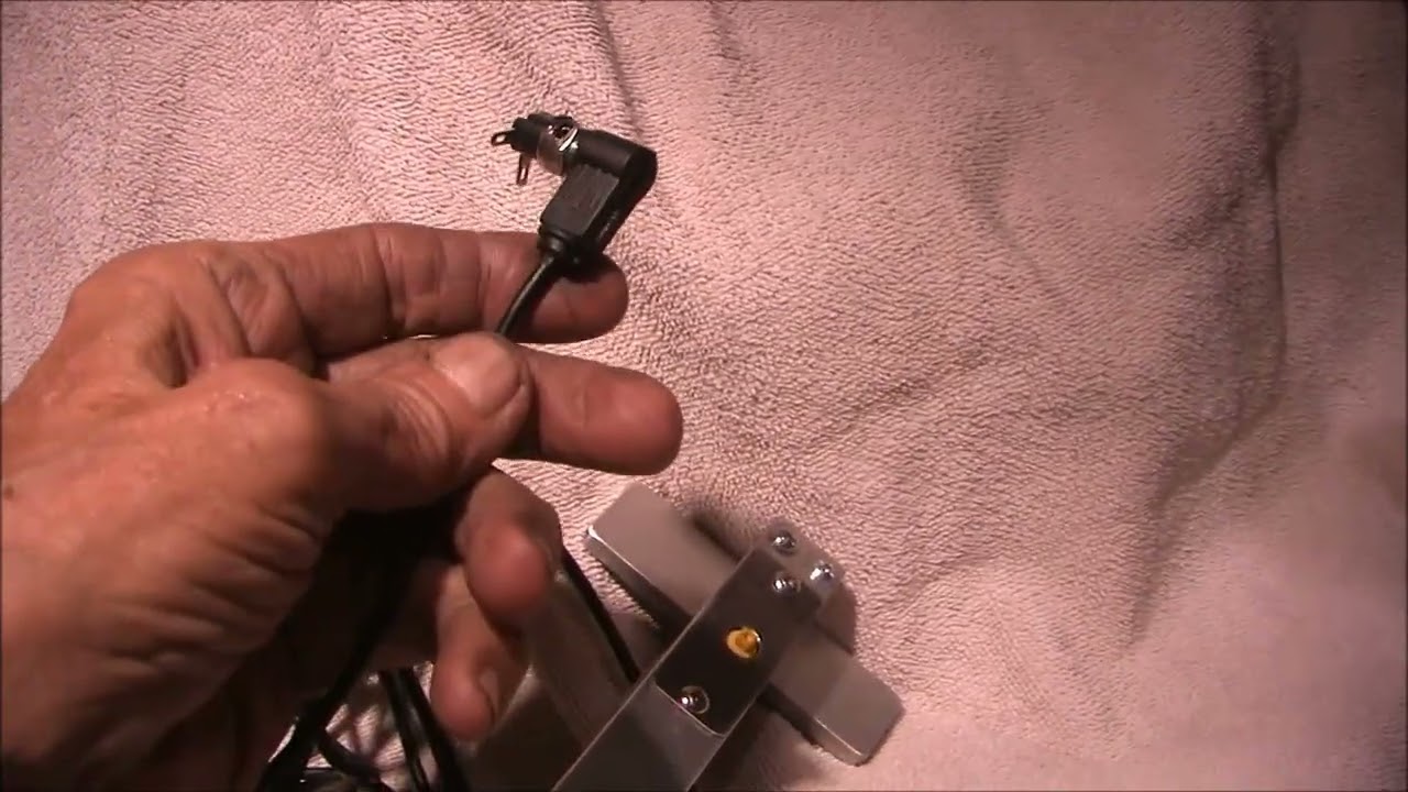 pilot do kamery Panasonic AG-AC 8 czy nie możliwe jednak tak
