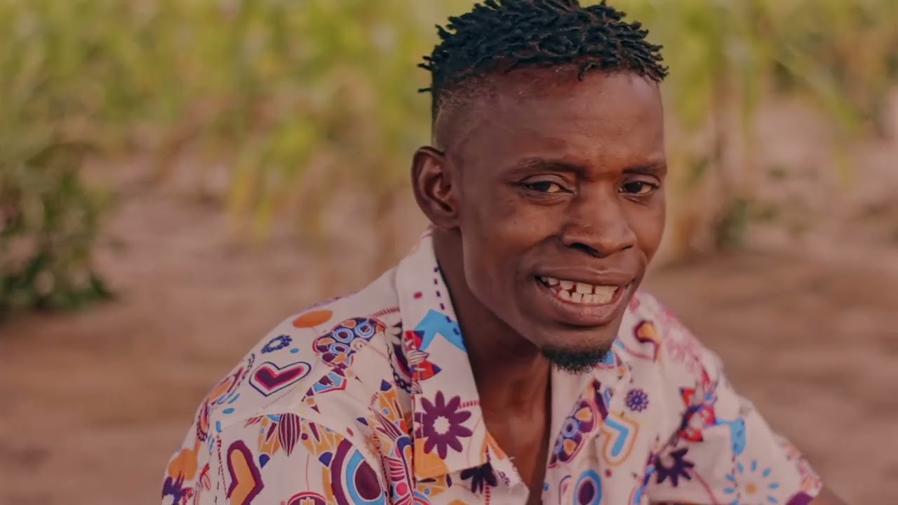 Akonix ft Dalva_Nakushumila(official Video)