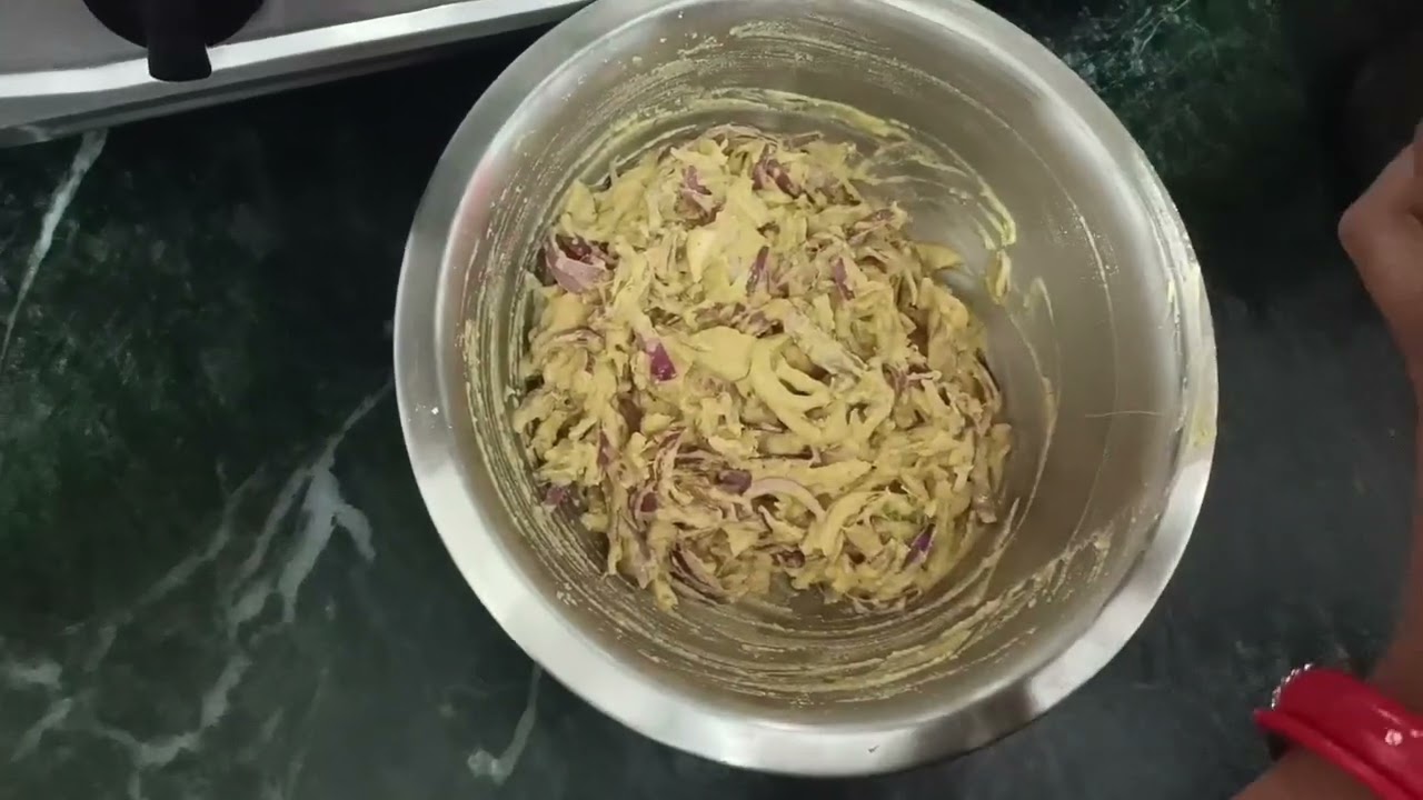 Matar besan ki kadhi 🥰