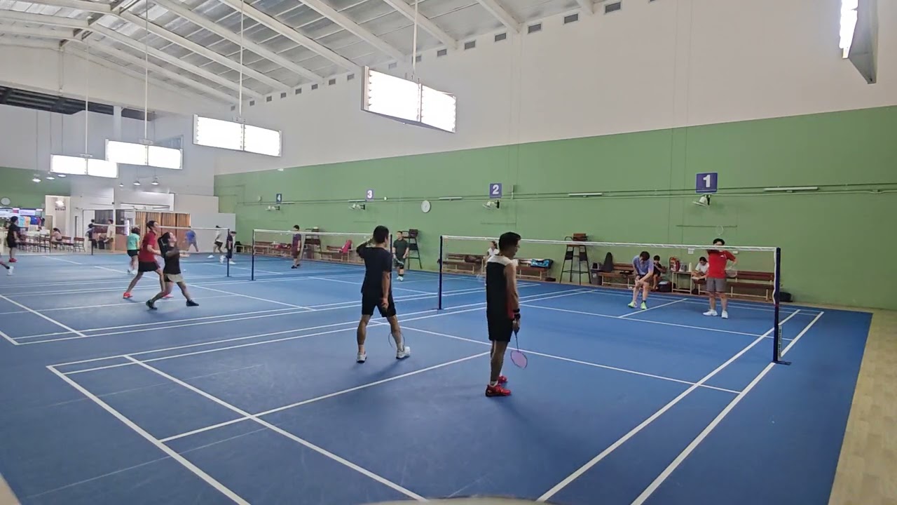 วันจันทร์มีแต่วัยรุ่น🏸 5