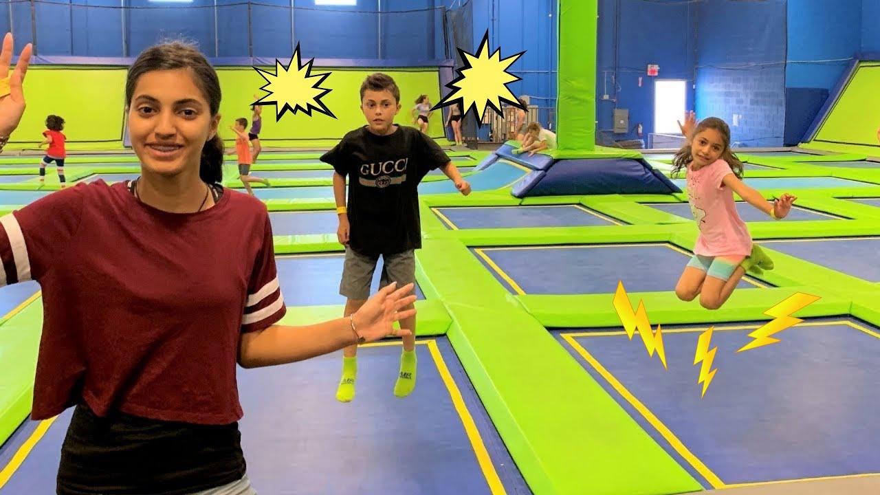 Heidi y Zidane se divierten en un parque de atracciones