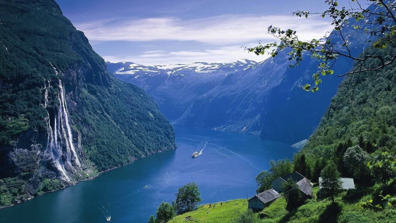 Kjell Marcussen :Concerto for bassoon ,harp and string orchestra(world premiere)