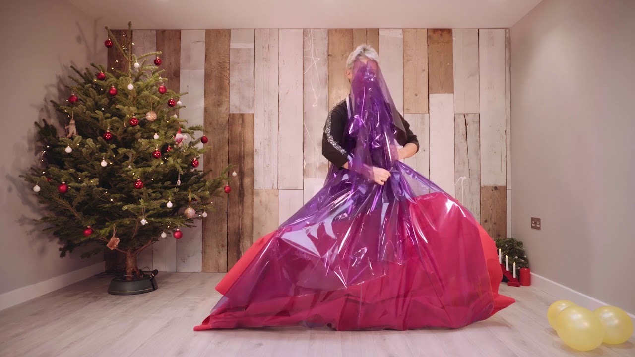 Decathlon UK: How to gift wrap a bike this Christmas...