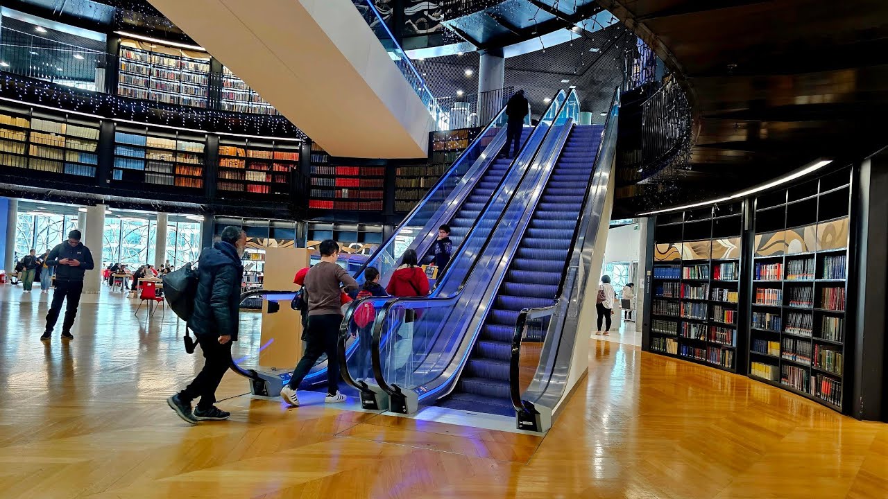 Birmingham,UK🇬🇧The Walk Inside - The Library of Birmingham,Centenary Square Birmingham