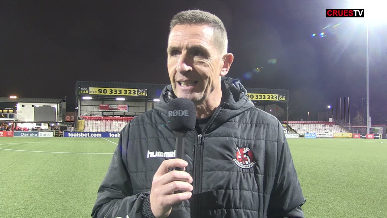 Crusaders 2-1 Linfield  13/11/21