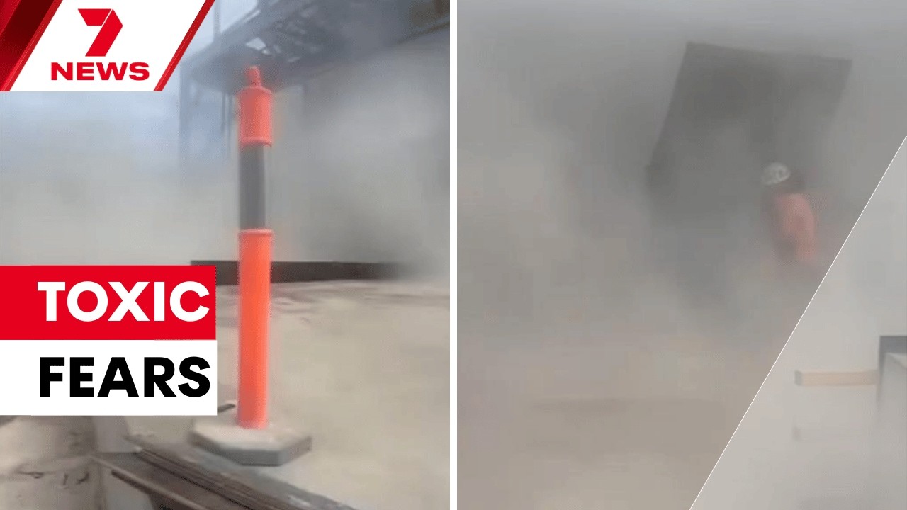 Fears Port Adelaide tradies exposed to toxic dust | 7NEWS