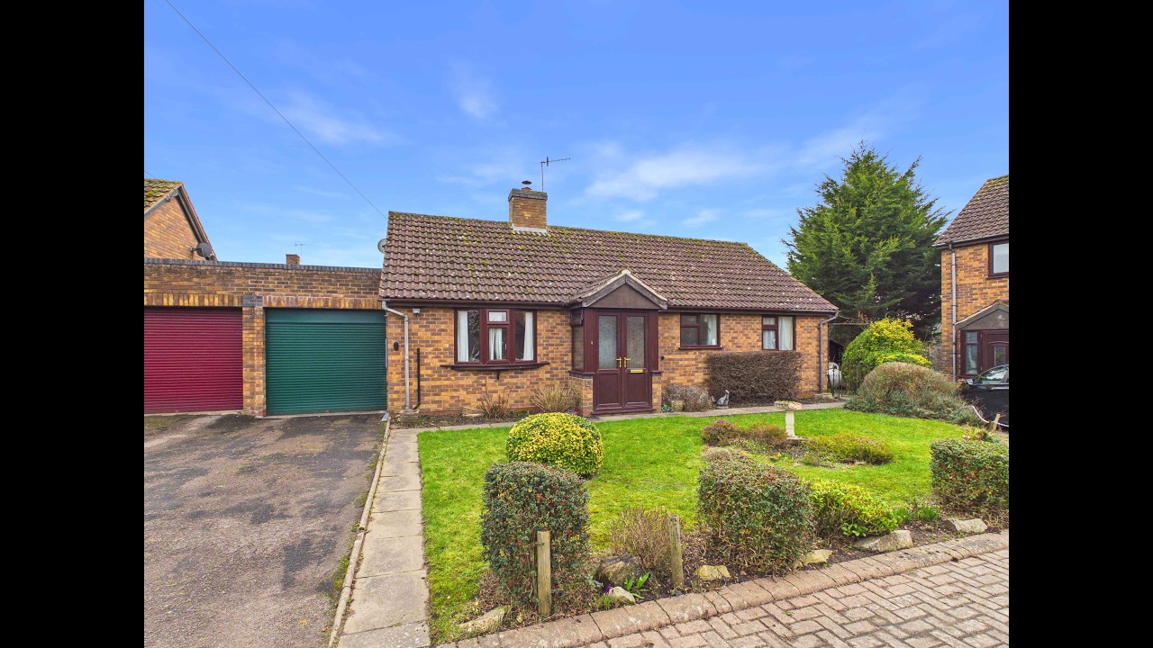 Park Close, Kineton