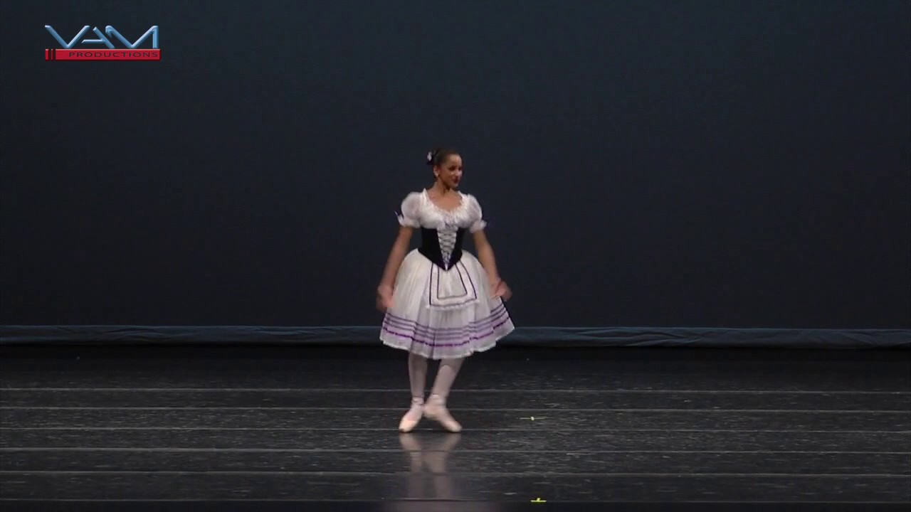 Napoli Variation, Olivia Winston