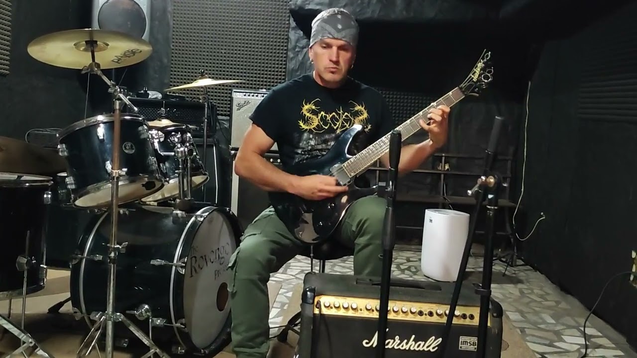 Marshall Velvestate 8080 + Voivod = Tribal Convictions