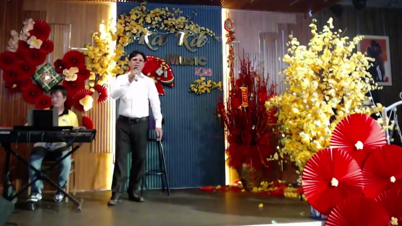 Mưa Phi Trường - Việt Anh