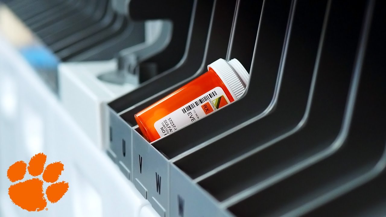 How Clemson's Pharmacy Helps Students