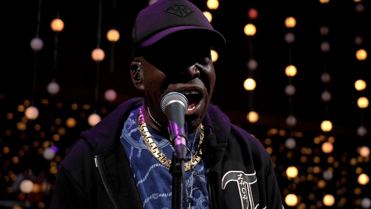 Barrington Levy - Black Roses / Here I Come (Live on KEXP)
