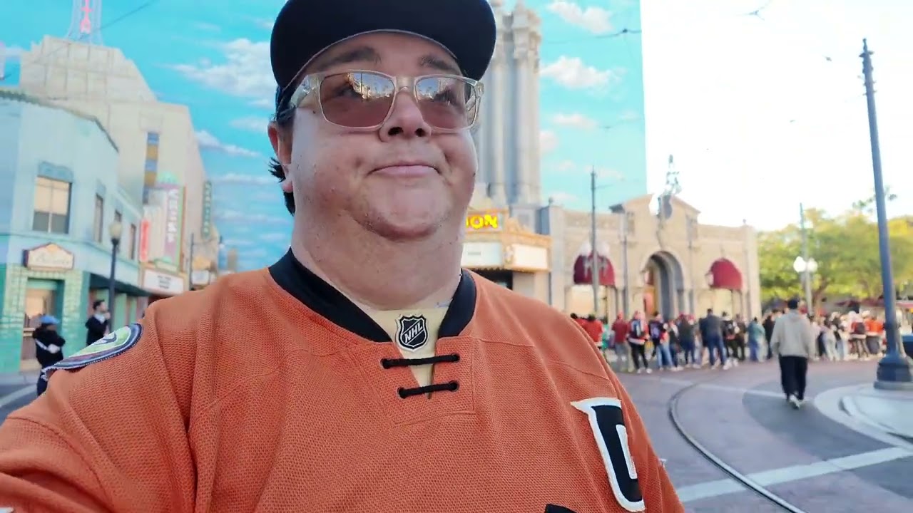 Anaheim Ducks Day @ DCA 2/22/26 #anaheimducks #disneylandresort #hockey 