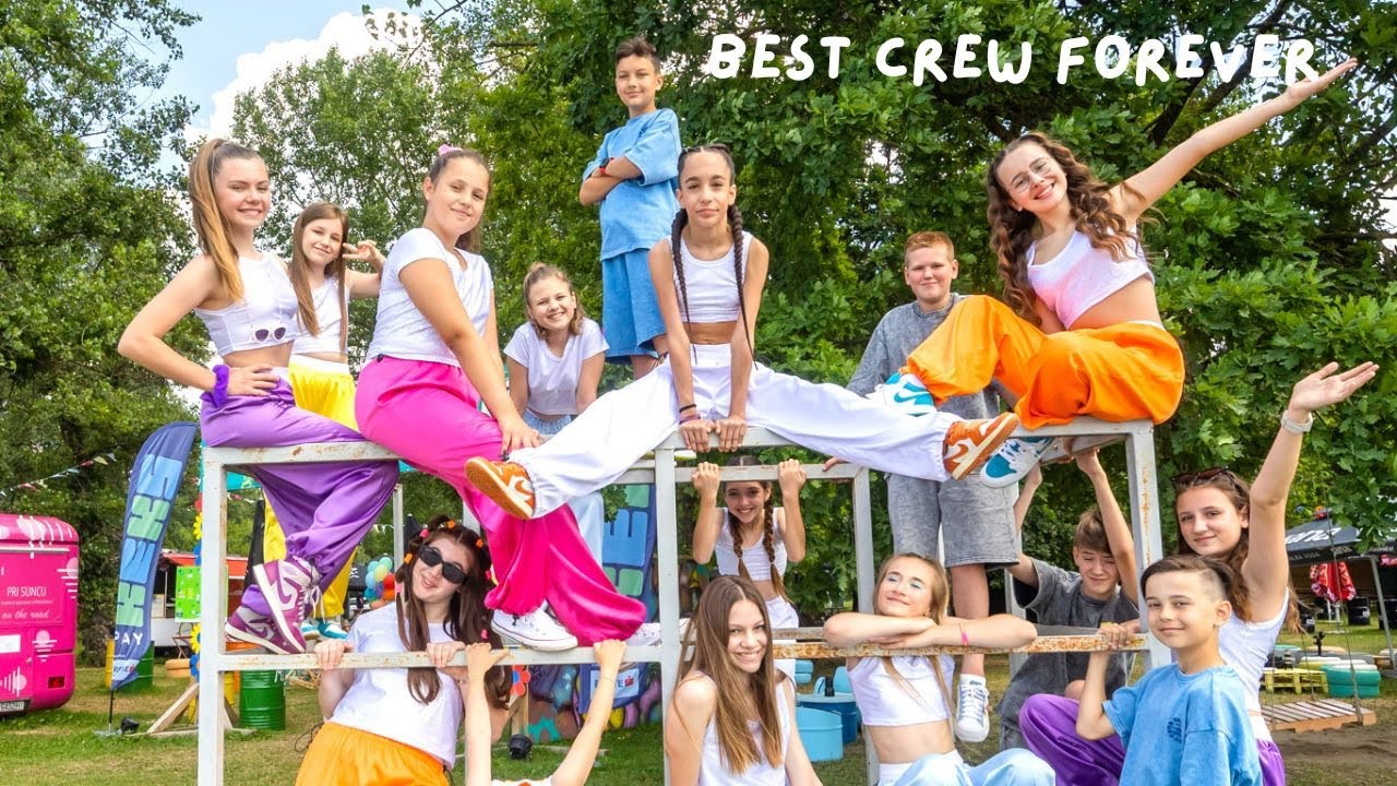 BEST CREW FOREVER - Zagrepčanke i dečki (Official Music Video) Split 2023.
