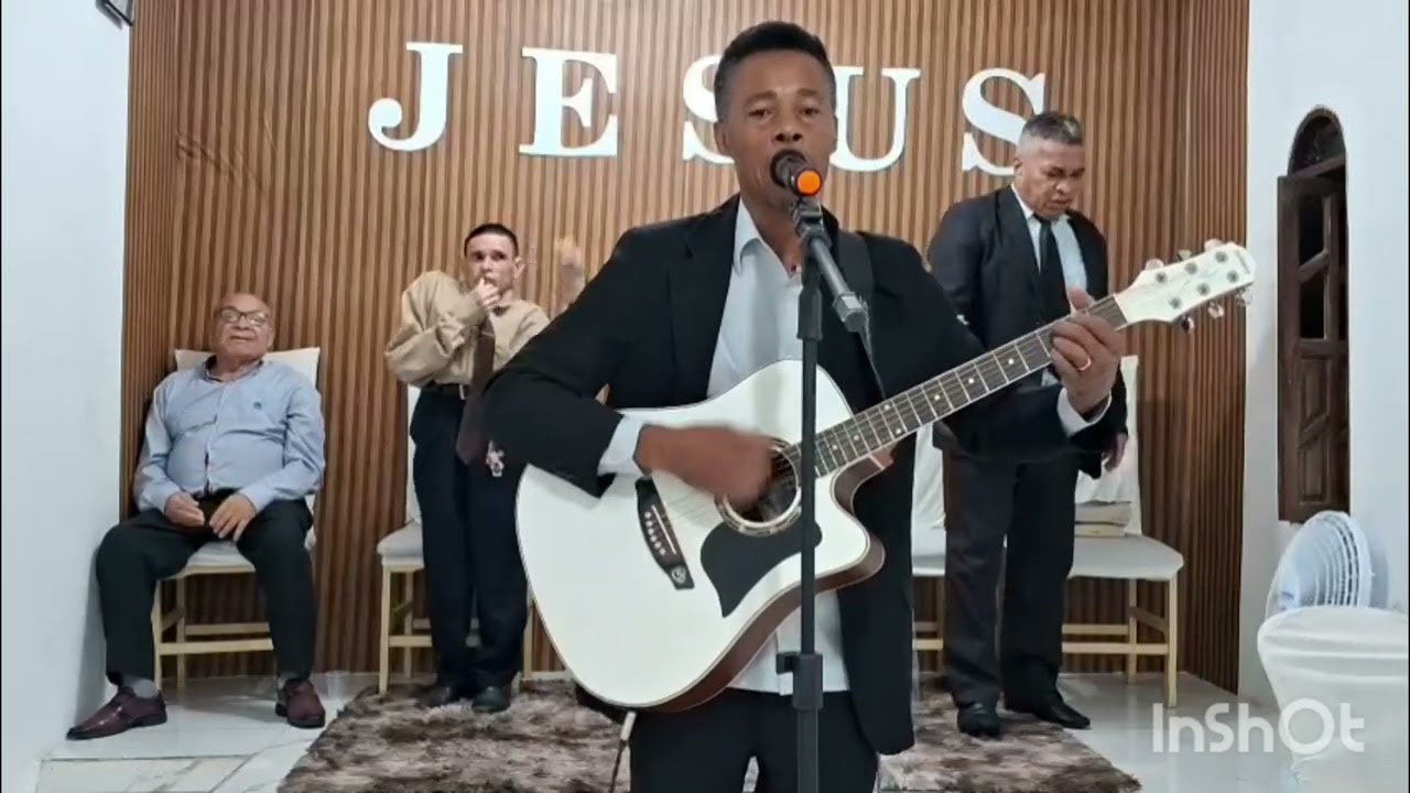 Moisés louvor e adoração-Vim para Adorar-te.🙏