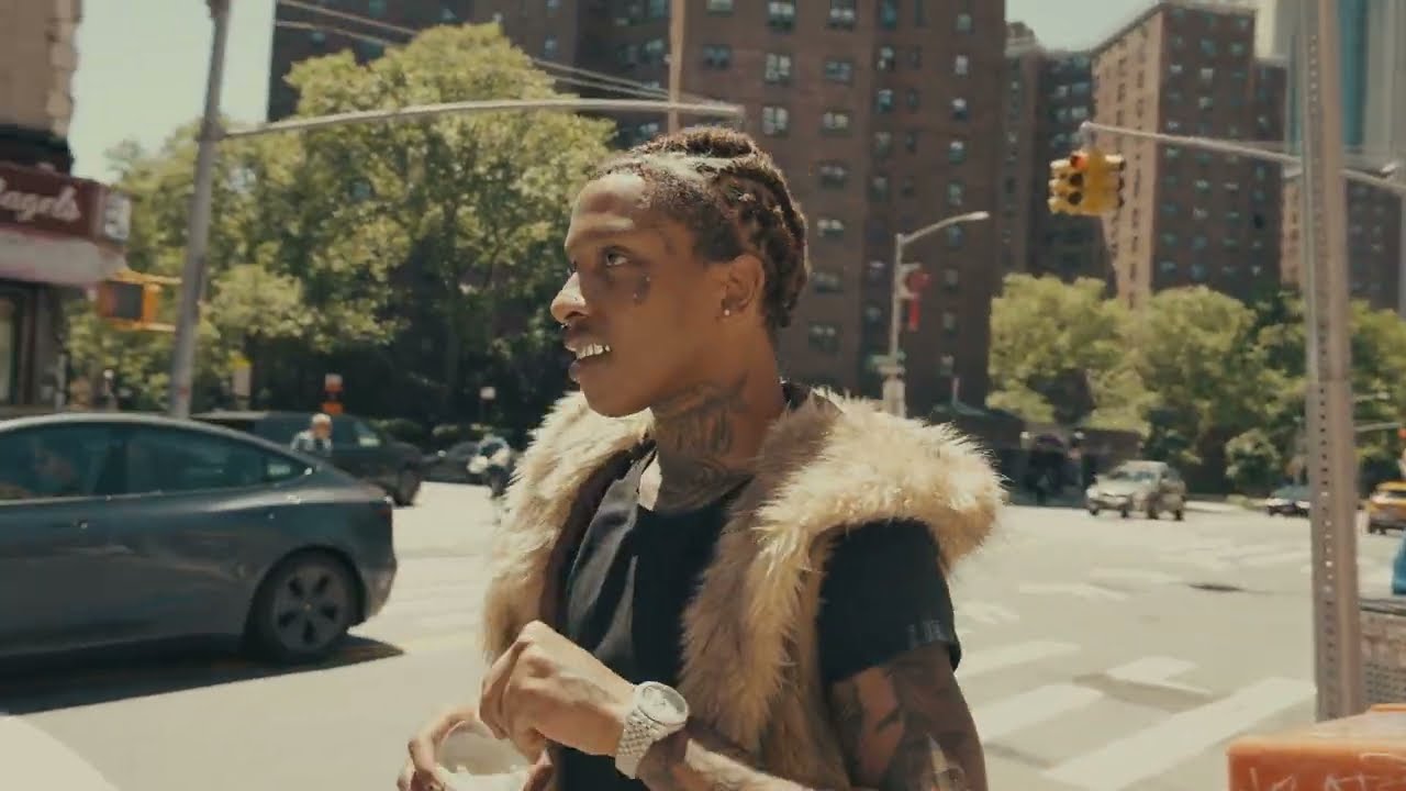 Topoppgen - Fake Pills & Real Scars (Official Video)