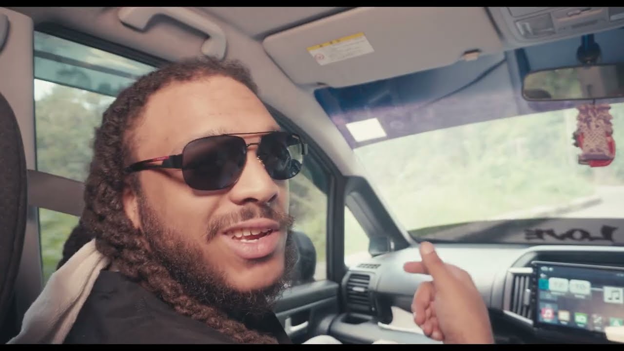 HighestHugo - MI GIVE THANKS (official music video)