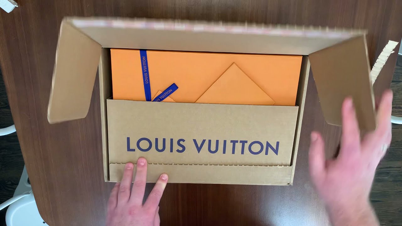UNBOXING! 2021 Louis Vuitton Outdoor Messenger Bag