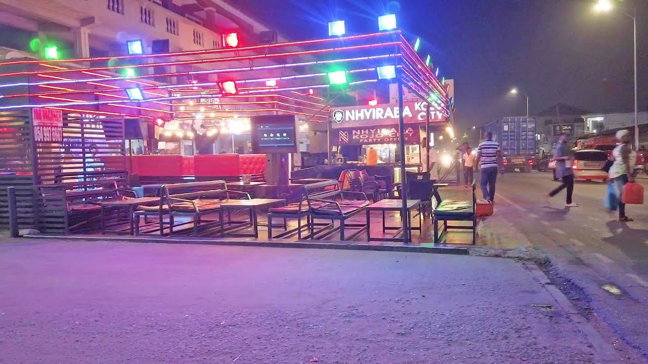 NIGHTLIFE IN GHANA ACCRA SPINTEX ROAD AFRICAN WALK VIDEOS