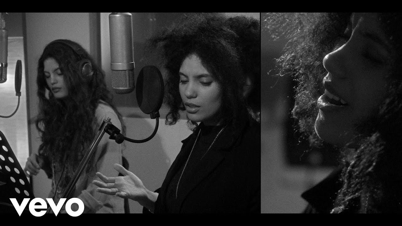 Ibeyi, Benjamin Biolay - Moon & Sand