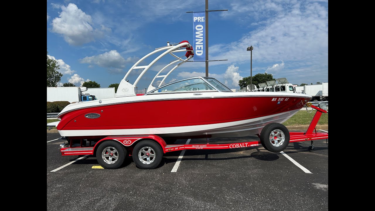 2016 Cobalt 220S @ Dri-Port Marine (STK# 2S097)