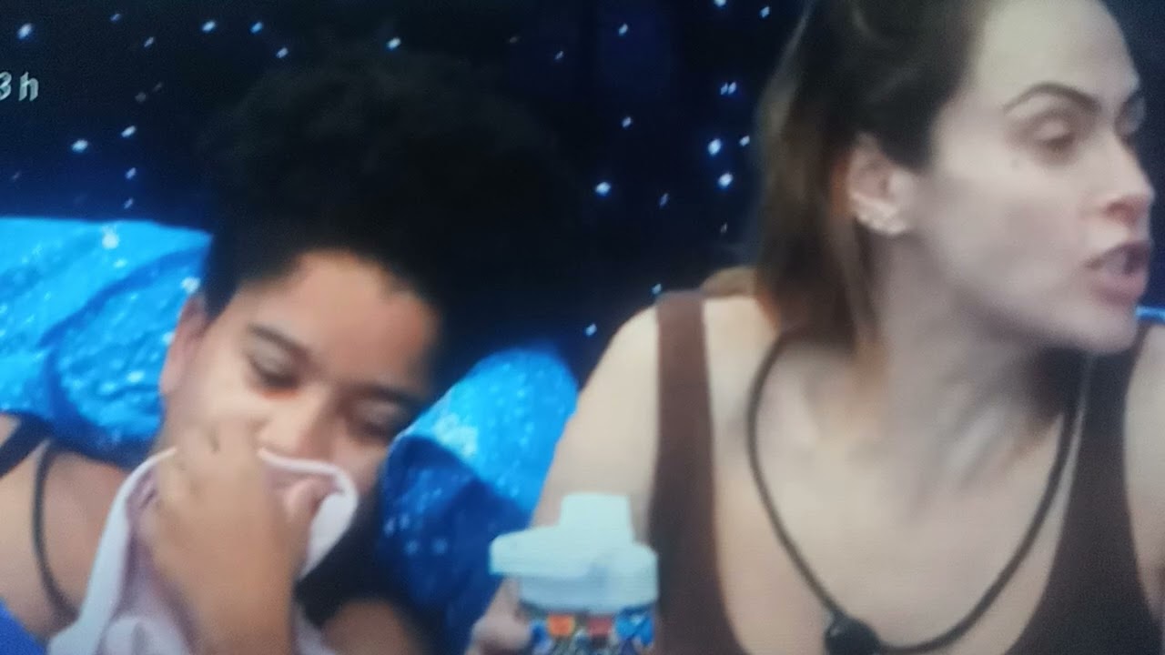 JONAS CHAMA ELA DE FEIA /ELA NAO GOSTA