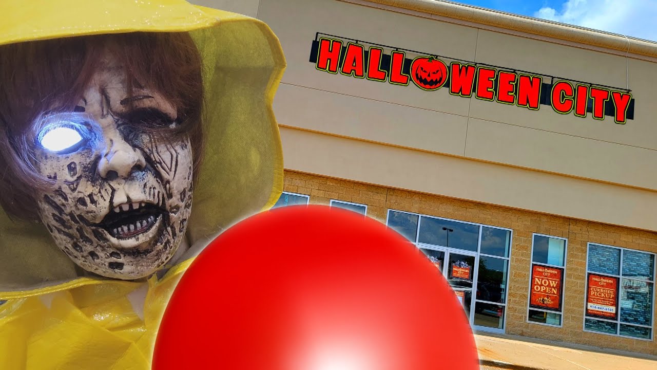 HALLOWEEN CITY 2021 in NORTH CANTON OHIO PARTY CITY BELDEN VILLAGE