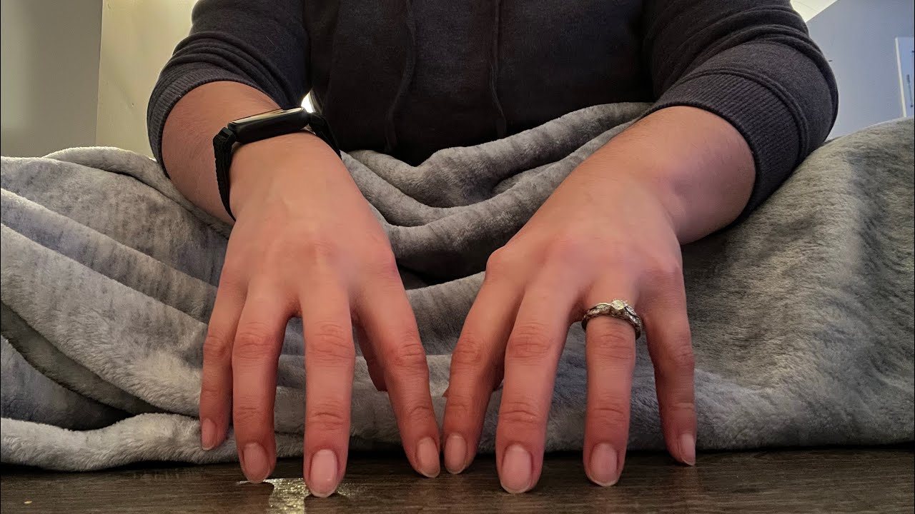 Assorted triggers - Floor tapping/scratching/Hand sounds // Lofi ASMR (real nails, crisp sounds!!) 