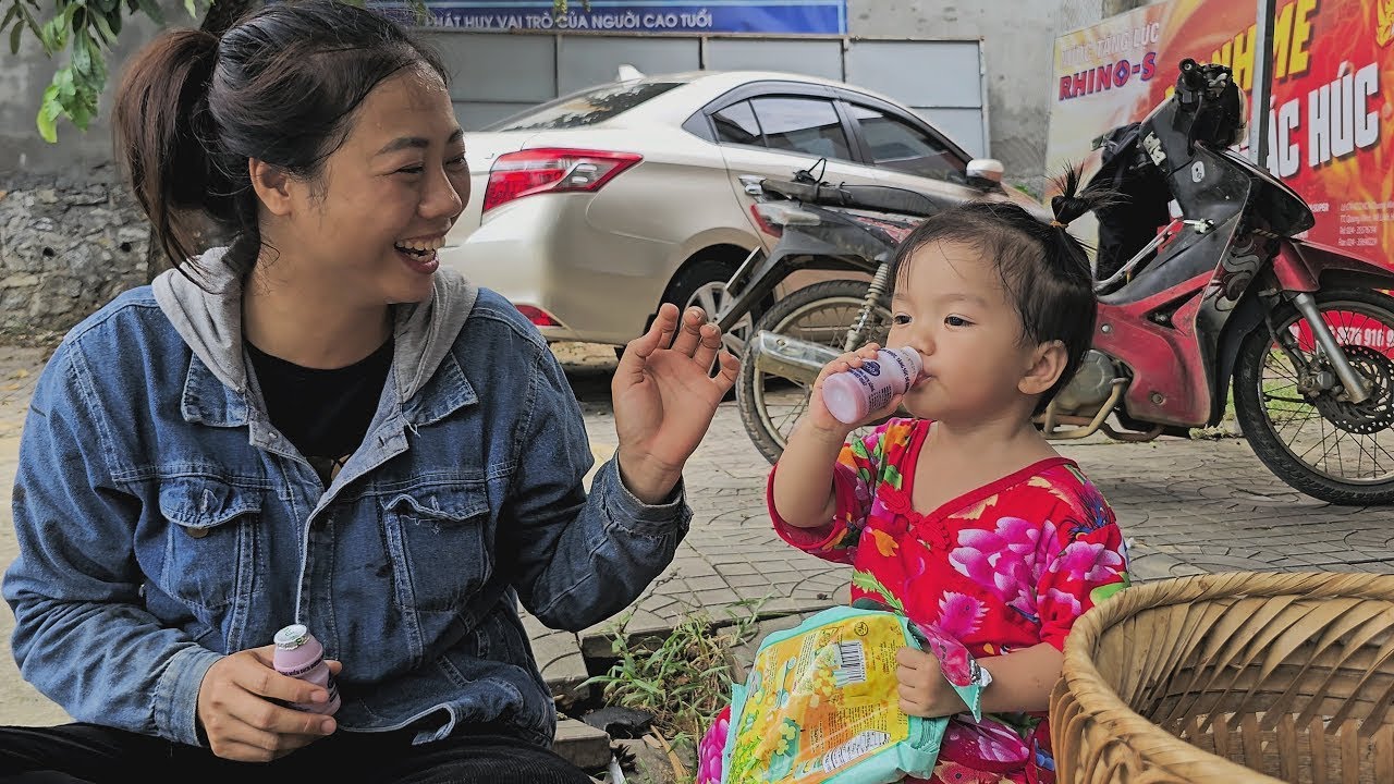 She Was Left Alone With a Baby – What Happened Next Shocked Me