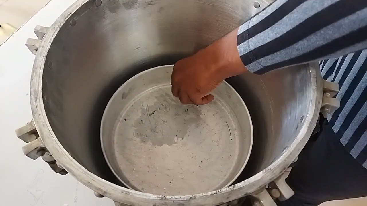 AUTOCLAVE - அமுக்கவடுகலன் | PRACTICAL EQUIPMENT VIDEO EXPLANATION | BST | TAMIL MEDIUM