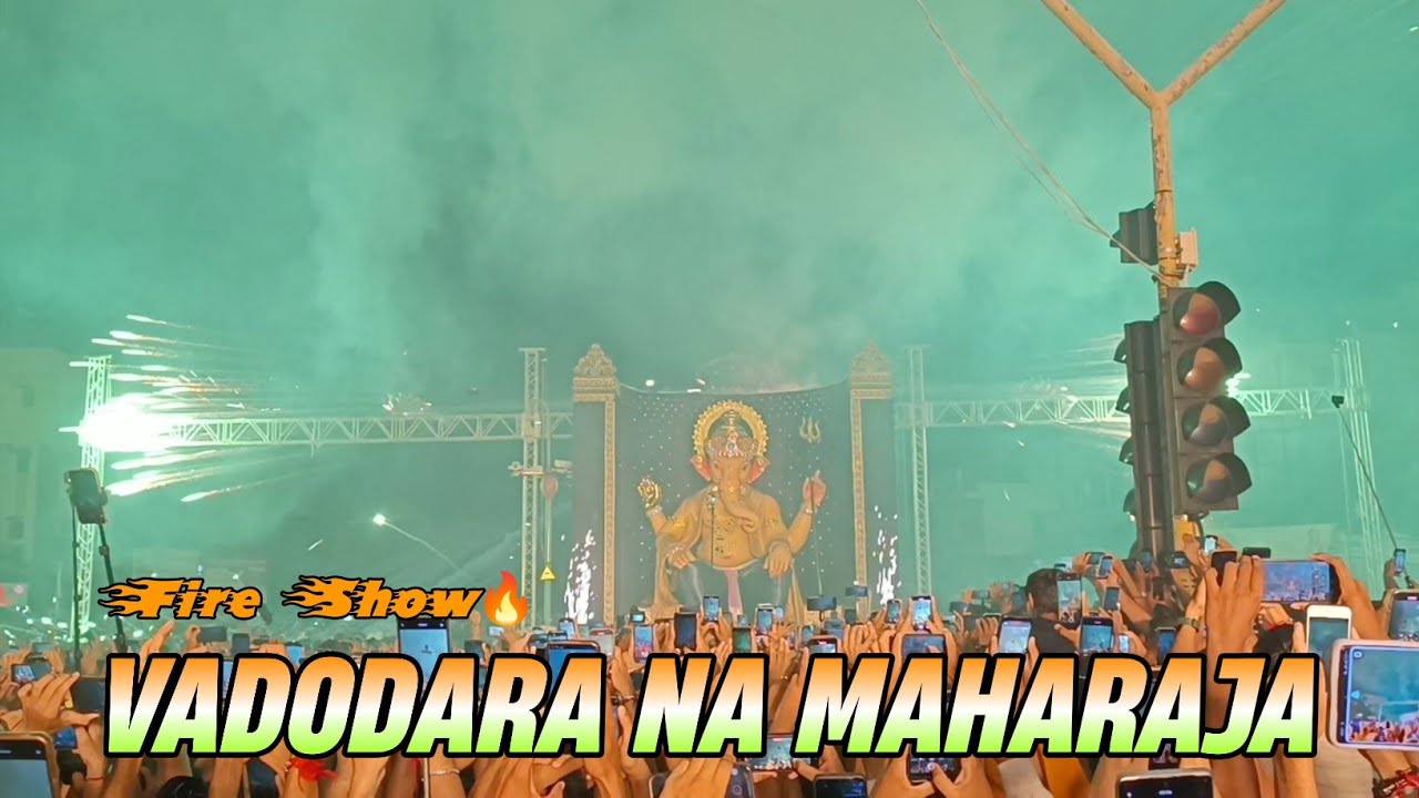 Vadodara Na Maharaja Biggest Aagman 2024 || Manmohan Yuvak Mandal || Fire Show || Shree Sound ||
