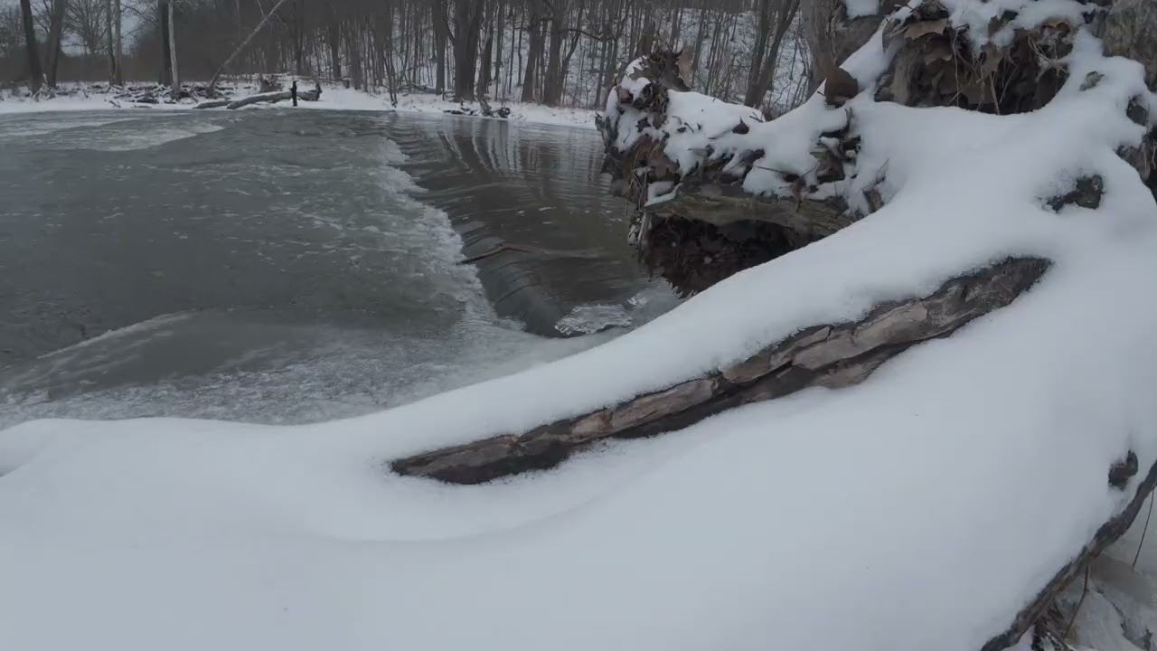 Instrumental Melody with a Snowy River | Relaxing Winter Ambience (4K)