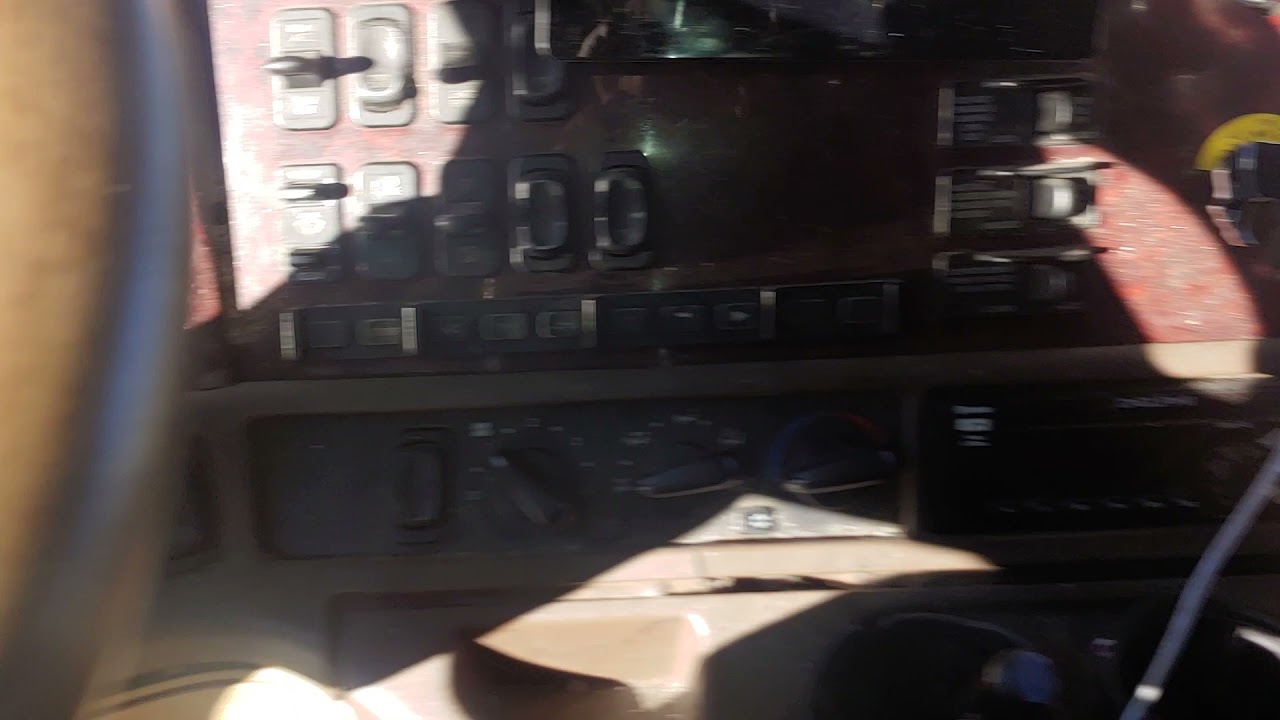 Steam Train Whistle on my Semi