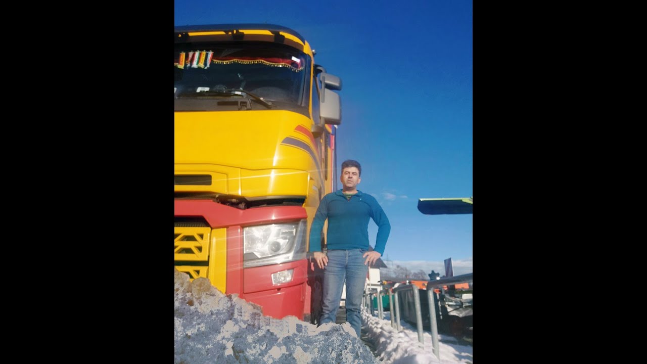 Bahar geldi gül açtı