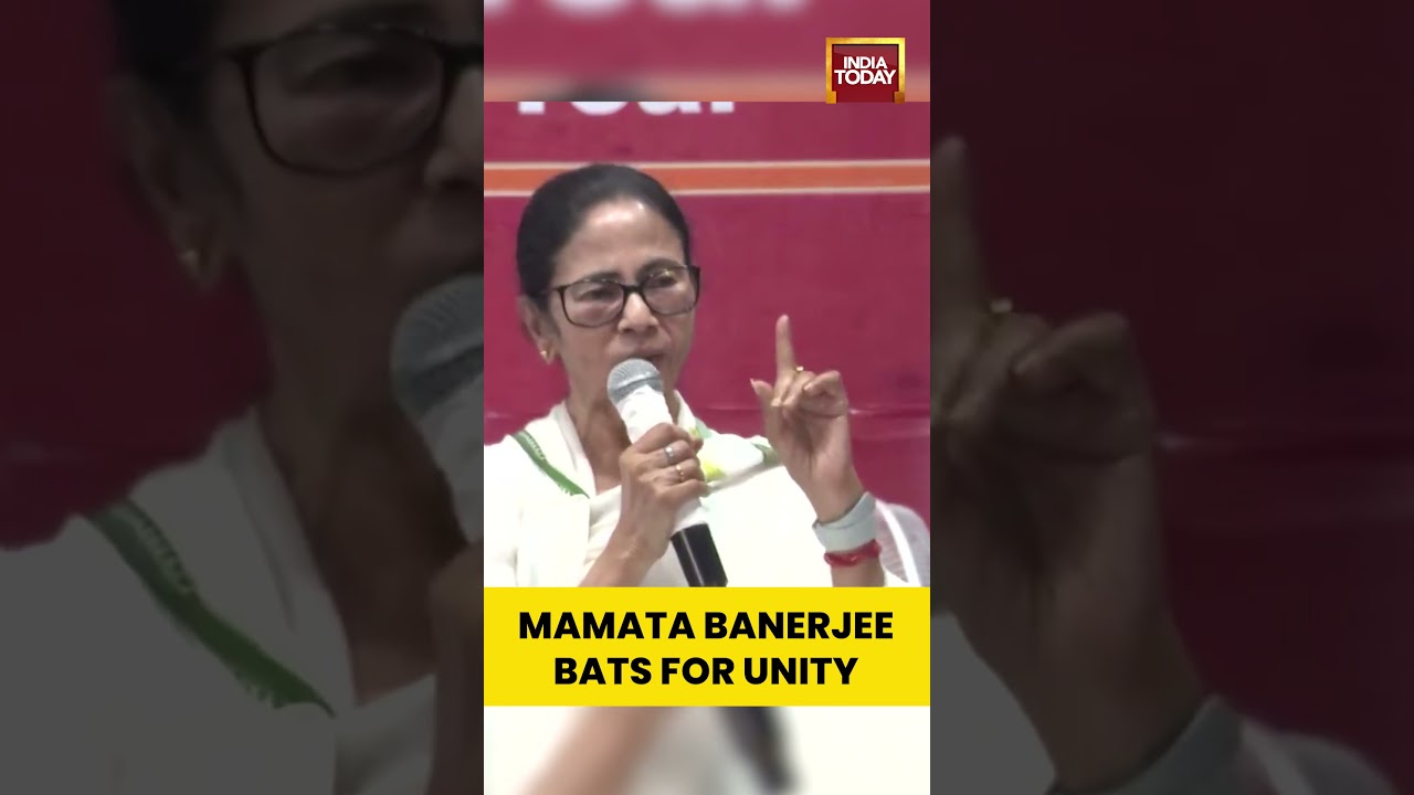 Mamata Banerjee Bats for Unity | Says &lsquo;Humanity Is the Greatest Religion&rsquo;
