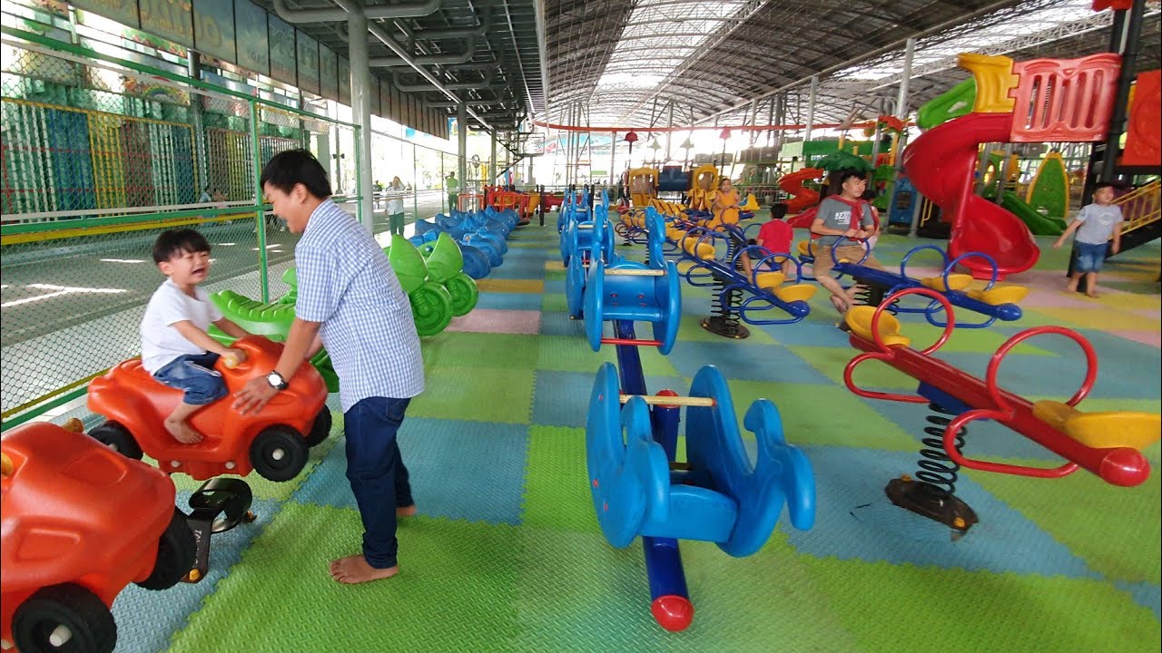 Trò Chơi Bé Đi Nhà Banh Khổng Lồ Liên Hoàn Ở Suối Tiên ❤ Tin Siêu Còi