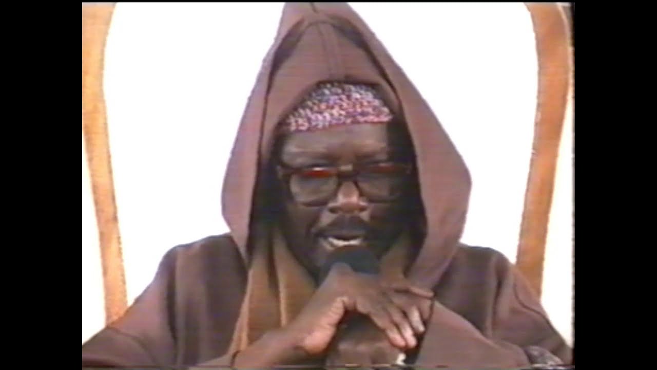 Avril 98 Gnéti Fanou Tivaouane Seyd Cheikh Ahmad Tijany Houtboul Maktoum Conference2 ci bir keur gui