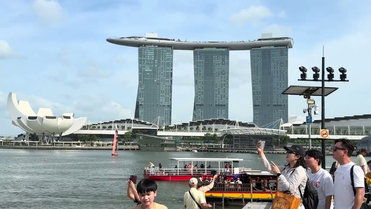 Merlion Park Singapore