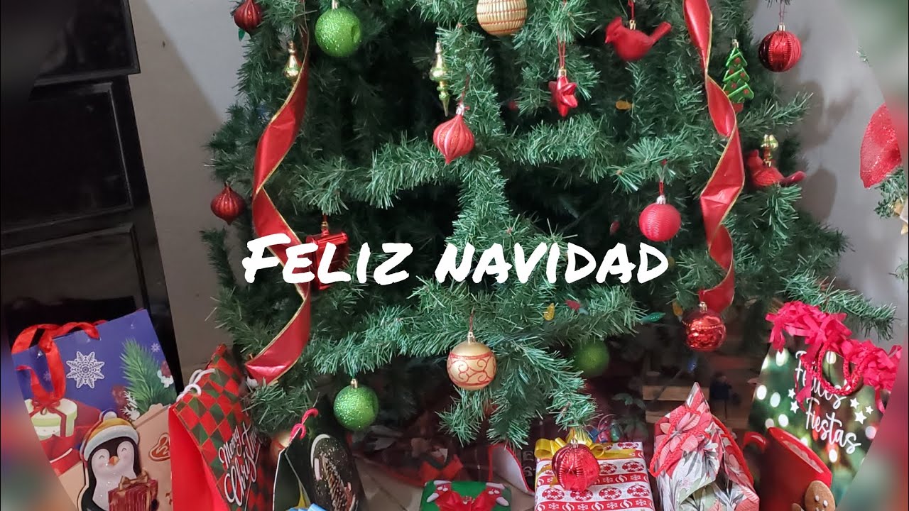 Velada+Regalos🎄🎊🎁🥂+Cena+ Ultimo Video, no tengo los derechos de autor de la musica reproducida.