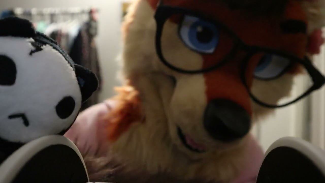 [ASMR] Soft Comforting Fabric Sounds for Sleep or Anxiety Relief
