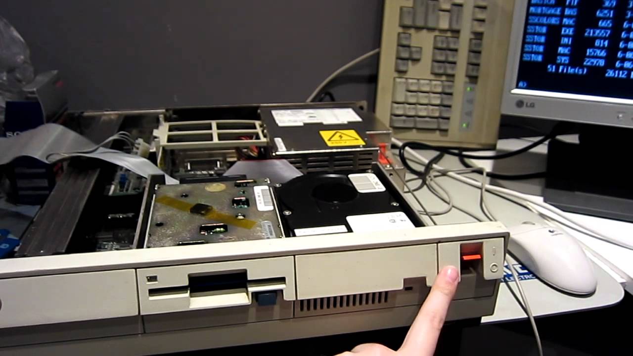 Обзор IBM PS/2 Модель 30 8086 (8530-021)
