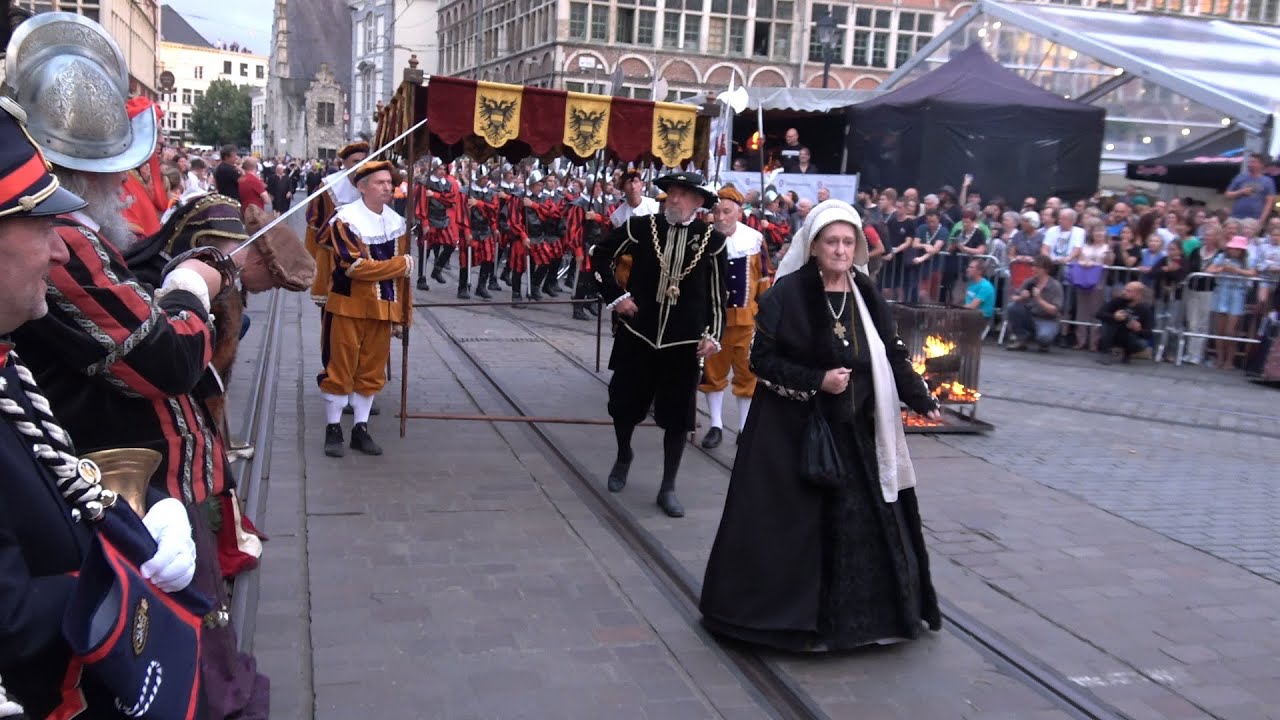 de 50 ste rondgang van de Gilde van de stroppendragers - Gentse feesten 26 juli 2024