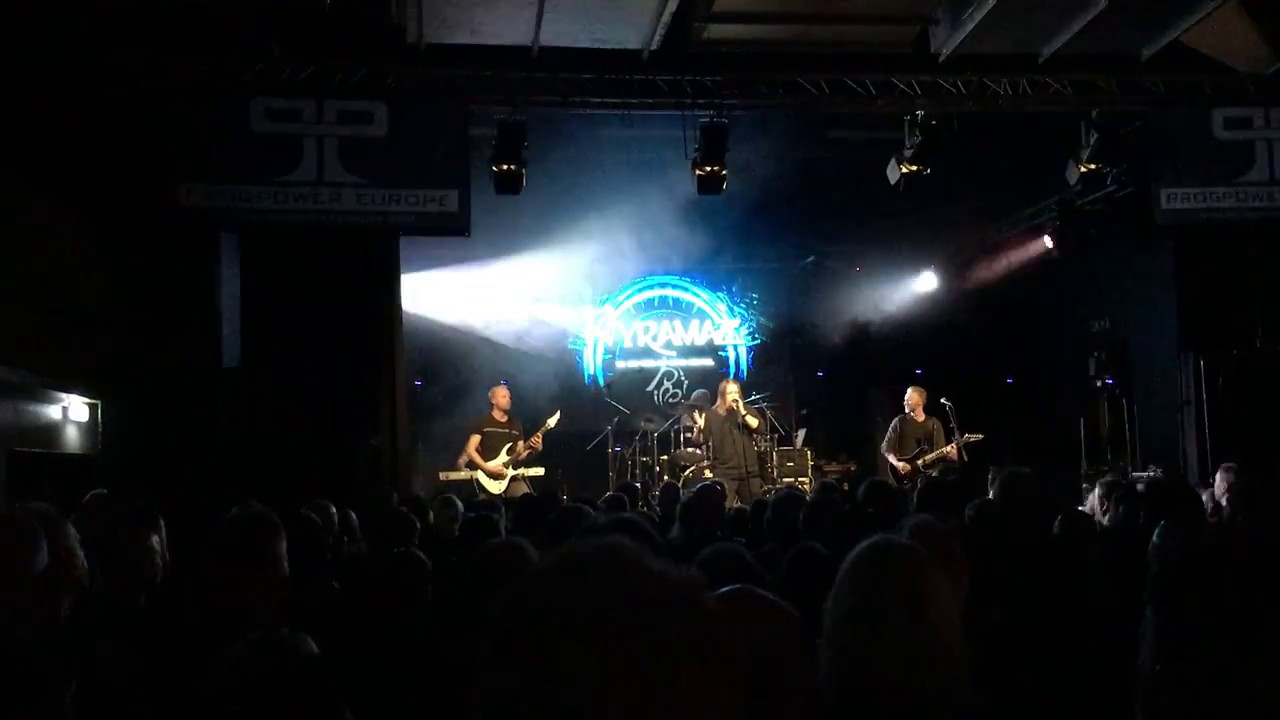 Pyramaze A world divided live at Progpower europe 2017